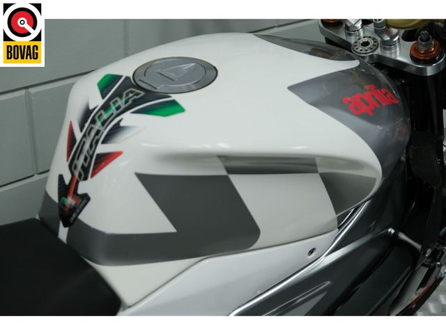 aprilia - tuono-1000-r