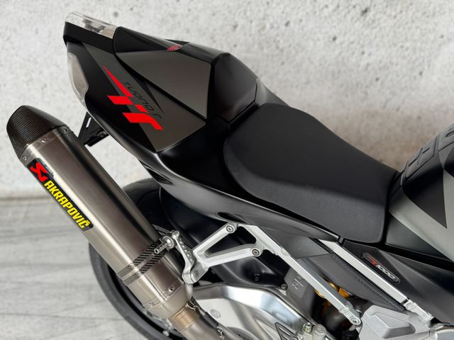 aprilia - tuono-1000-r