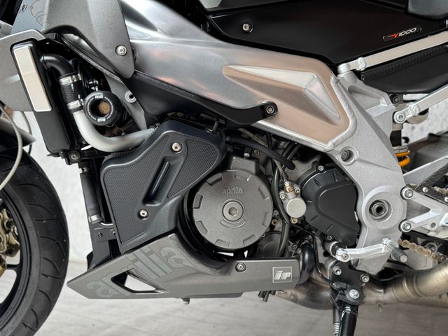 aprilia - tuono-1000-r
