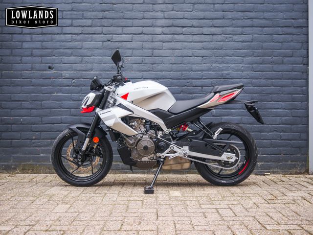 aprilia - tuono-457