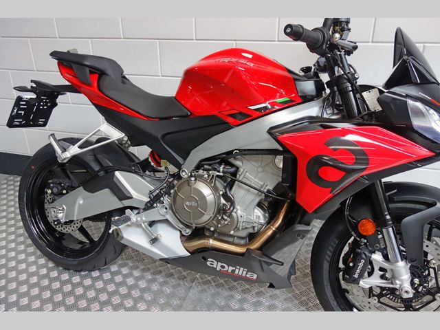 aprilia - tuono-660