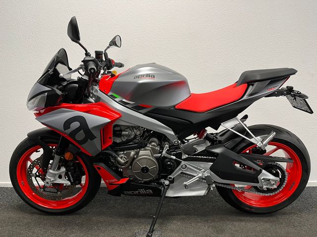 aprilia - tuono-660