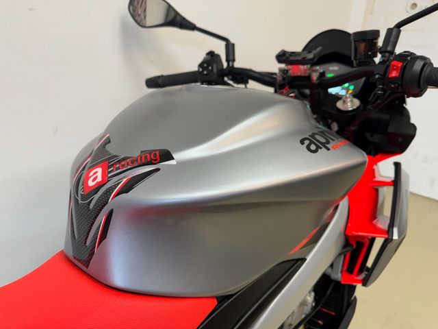 aprilia - tuono-660