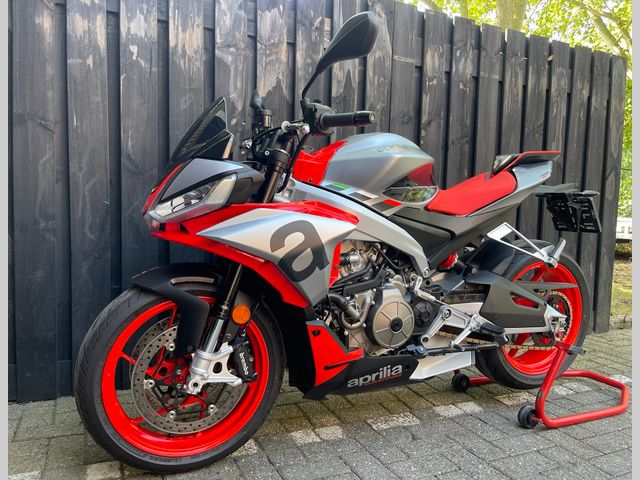 aprilia - tuono-660