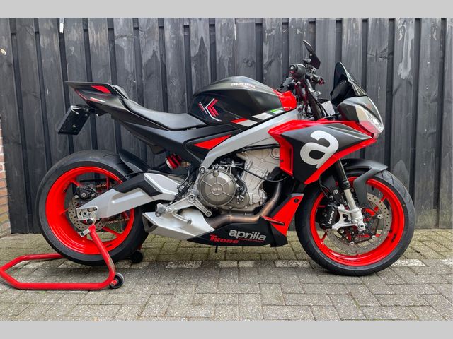 aprilia - tuono-660