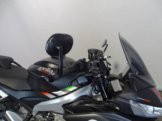 aprilia - tuono-660