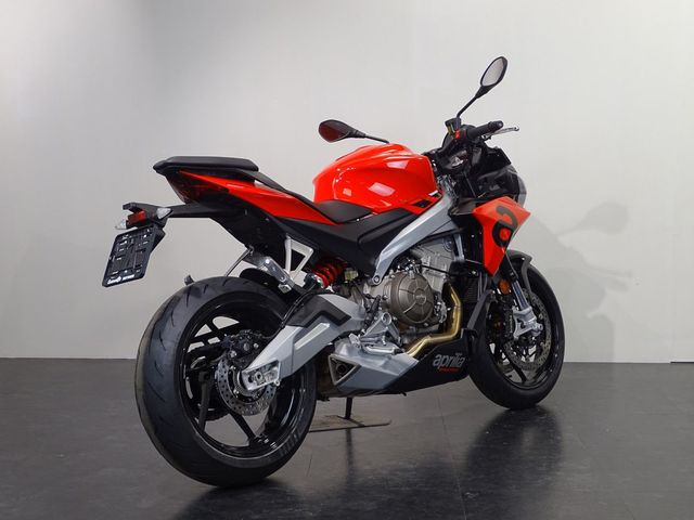 aprilia - tuono-660