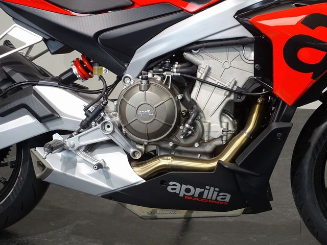 aprilia - tuono-660