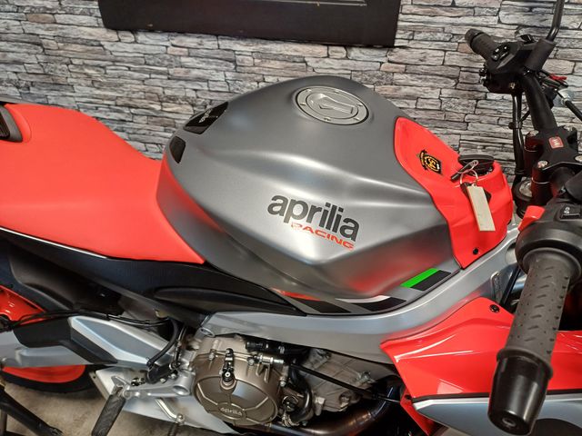 aprilia - tuono-660