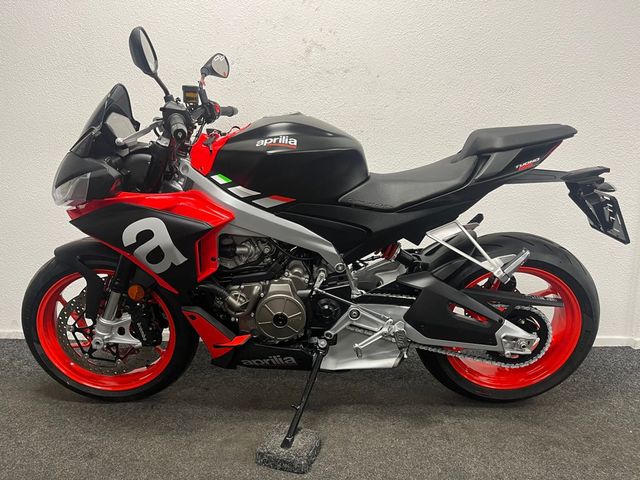 aprilia - tuono-660