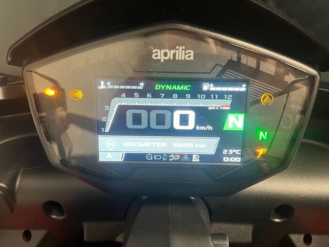 aprilia - tuono-660