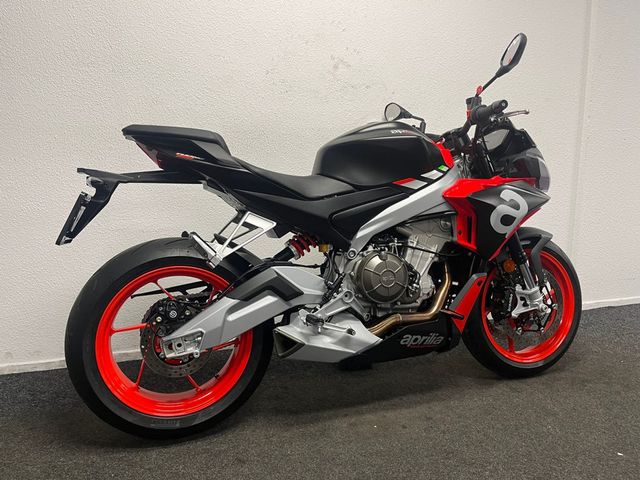 aprilia - tuono-660