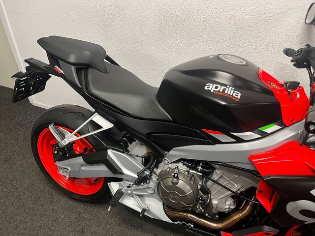 aprilia - tuono-660