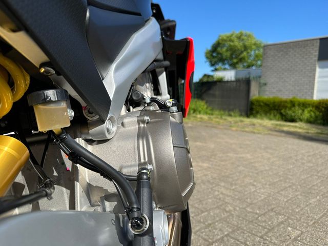 aprilia - tuono-660-factory