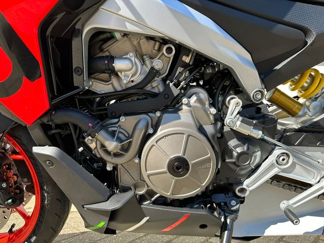 aprilia - tuono-660-factory