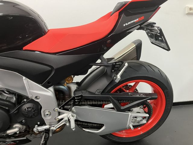 aprilia - tuono-v4-1100-factory