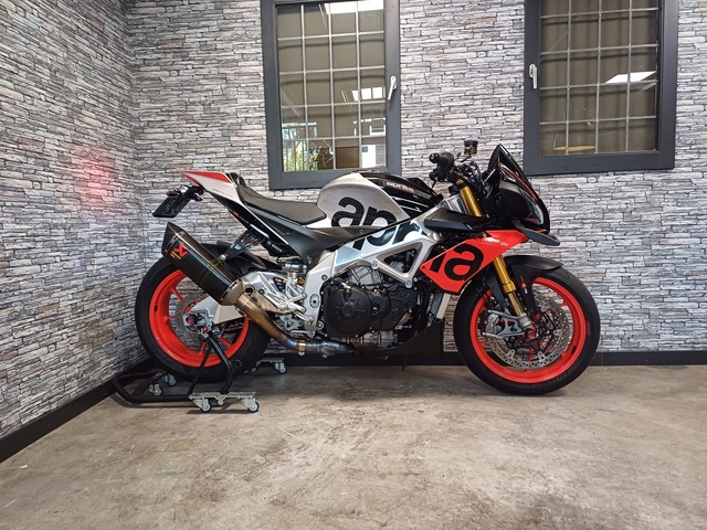 aprilia - tuono-v4-1100-factory