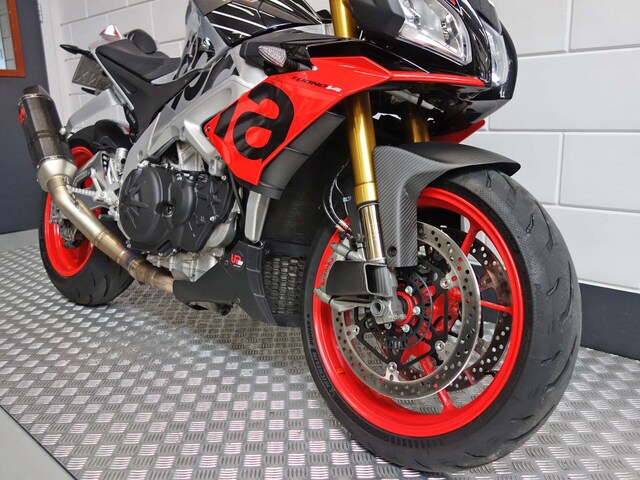 aprilia - tuono-v4-1100-factory