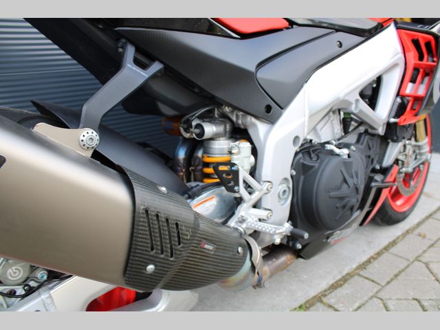 aprilia - tuono-v4-1100-factory