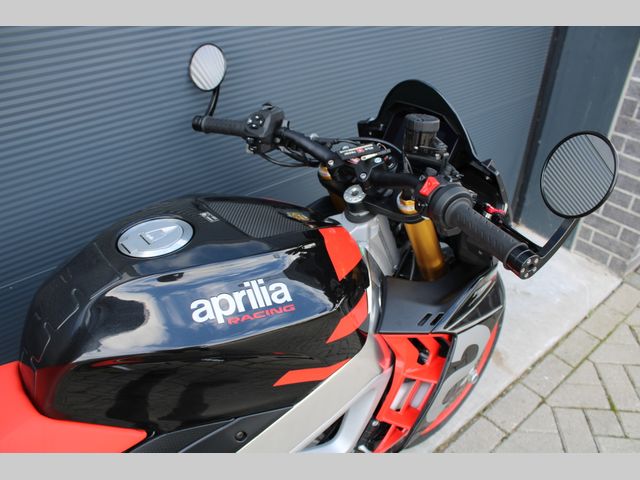 aprilia - tuono-v4-1100-factory