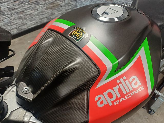 aprilia - tuono-v4-1100-factory