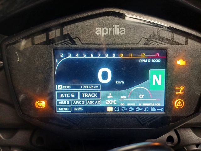 aprilia - tuono-v4-1100-factory