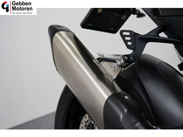 aprilia - tuono-v4-1100-factory