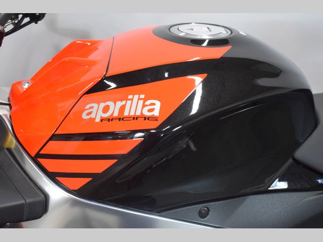 aprilia - tuono-v4-1100-rr