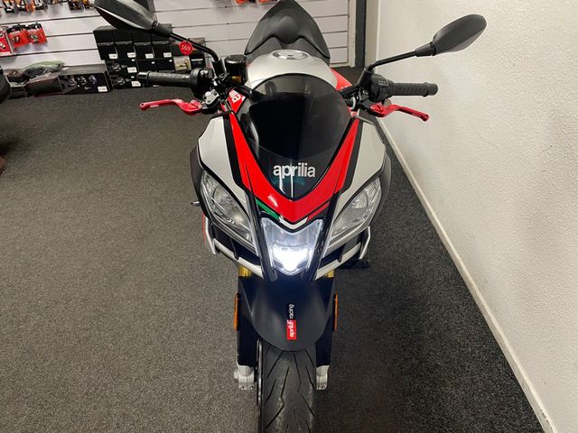 aprilia - tuono-v4-1100-rr