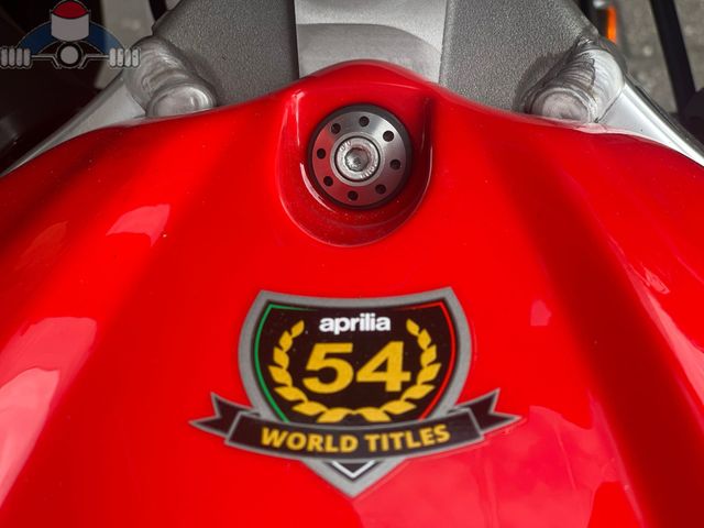 aprilia - tuono-v4-1100-rr