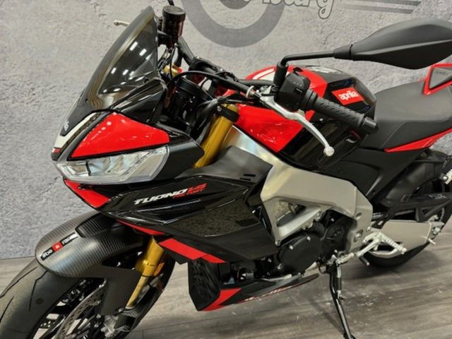 aprilia - tuono-v4