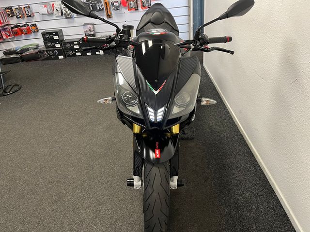 aprilia - tuono-v4