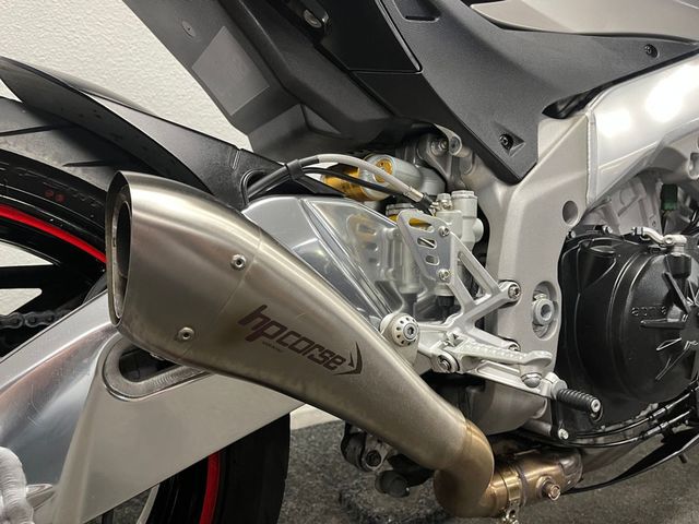 aprilia - tuono-v4