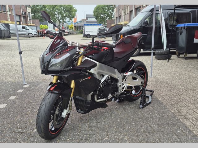 aprilia - tuono-v4