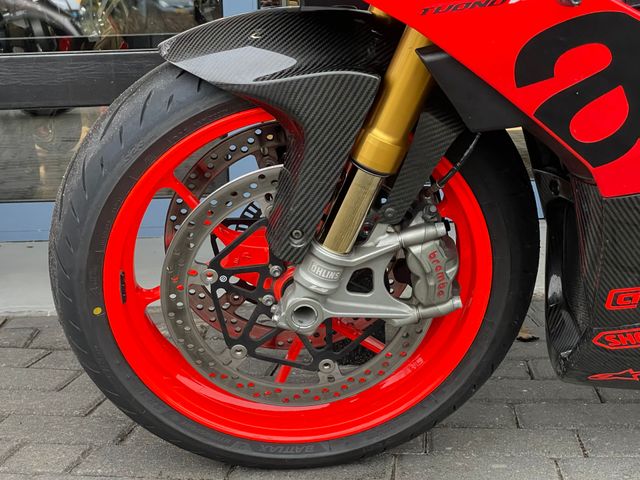 aprilia - tuono-v4-r