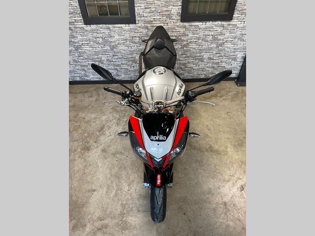 aprilia - tuono-v4-r-aprc