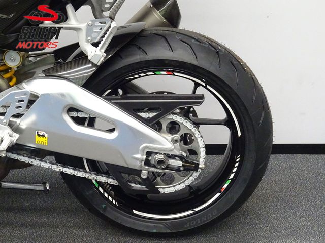 aprilia - tuono-v4-r-aprc
