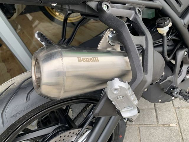 benelli - 752-s