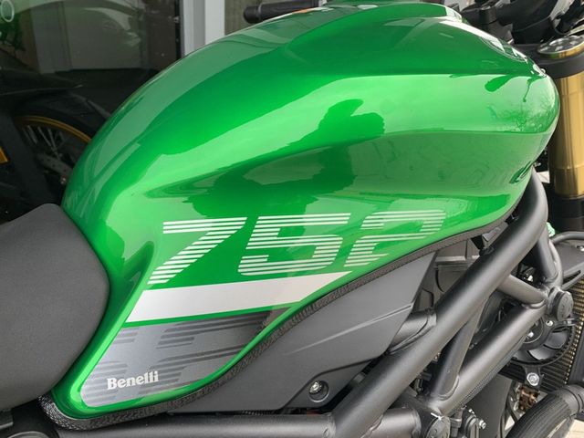 benelli - 752-s