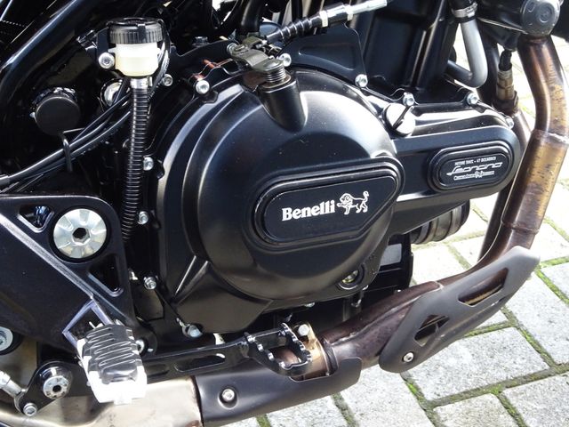 benelli - leoncino-500