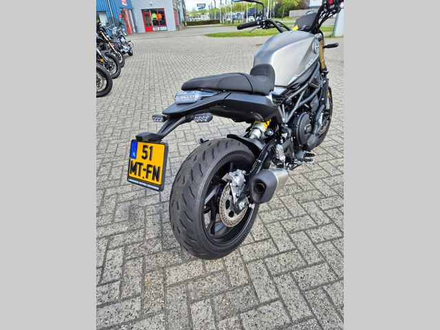 benelli - leoncino-800