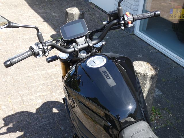 benelli - leoncino-800