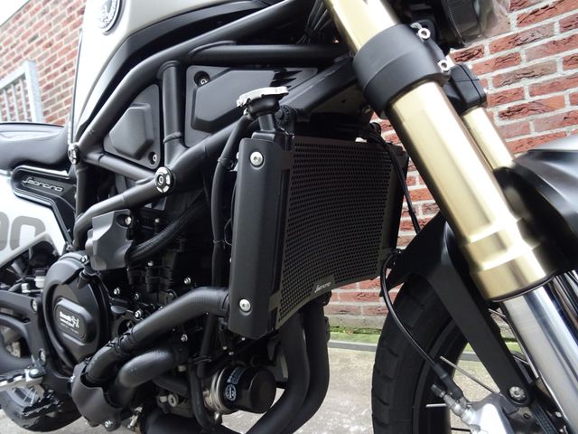 benelli - leoncino-800-trail