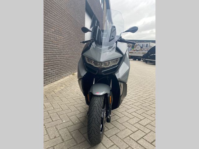 bmw - c-400-gt