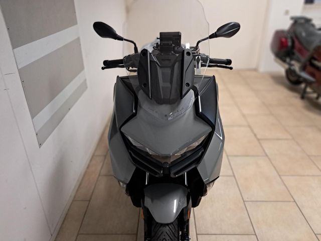 bmw - c-400-gt