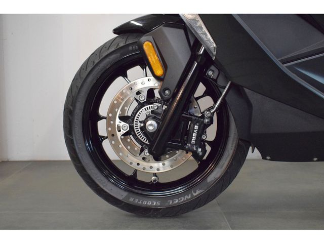 bmw - c-400-gt