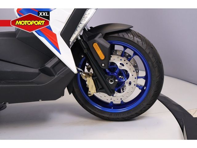 bmw - c-400-x