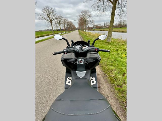 bmw - c-600-sport