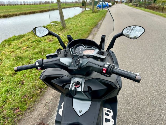 bmw - c-600-sport