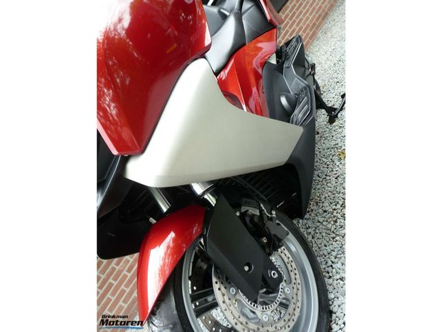 bmw - c-650-gt